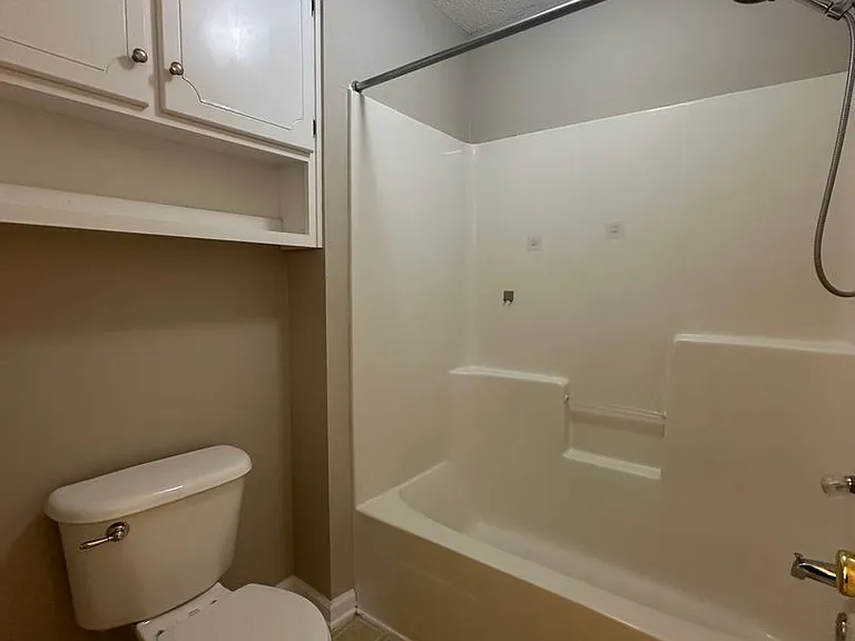 206 Foxchase Ln — Photo 19