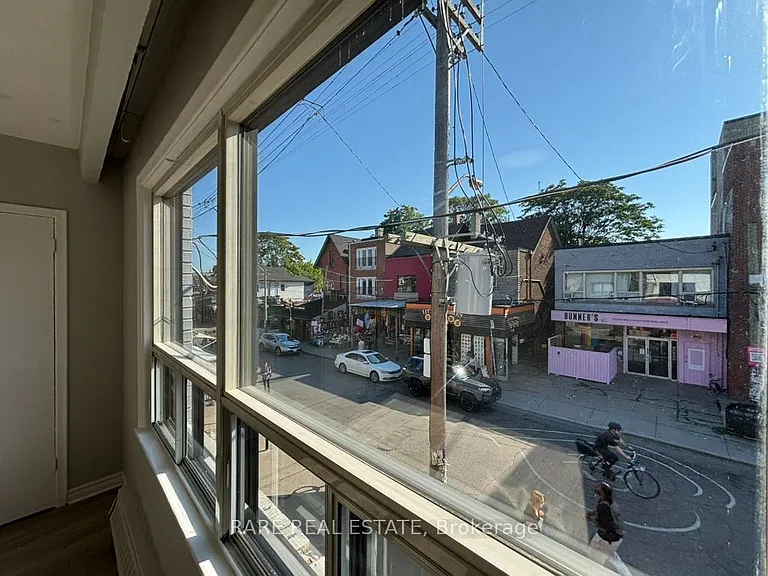 265 Augusta Ave #2 — Photo 5