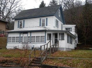 34 W School St, Galeton, PA 16922