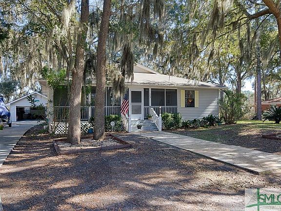 2nd image of 153 Oak Island Dr