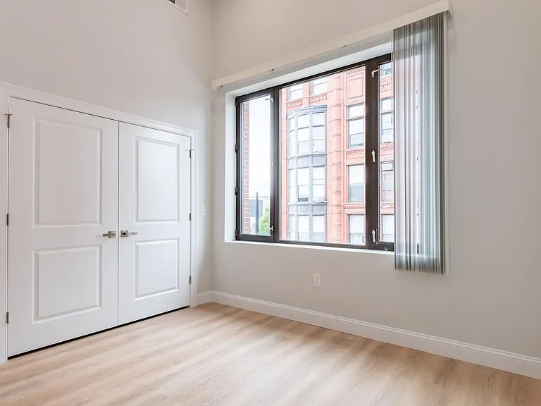 146 Main St #302 — Photo 9