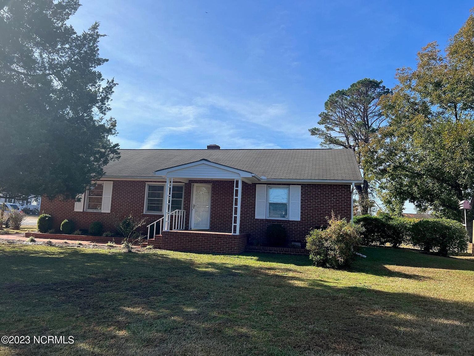 1801 W 5th Street, Washington, NC 27889 | Zillow