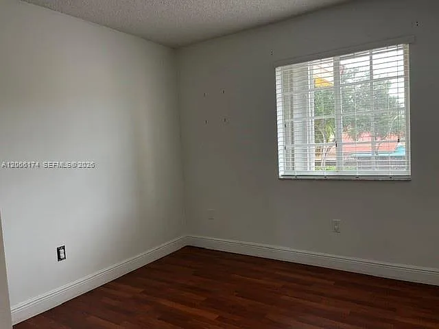 11258 NW 59th Ter — Photo 18