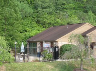 11-DEC Woodland Hills Dr, Southgate, KY 41071