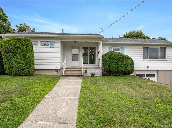107 Butternut Ridge Road, Waterbury, CT 06706