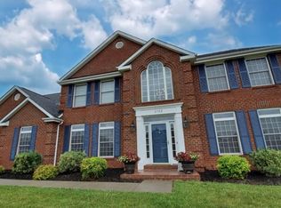 2733 Matthew Dr, Vinton, VA