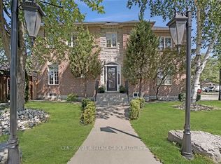 150 Ashton Dr N, Vaughan, ON L6A 2T8