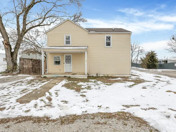 300 Loxley Dr, Columbus, OH 43207