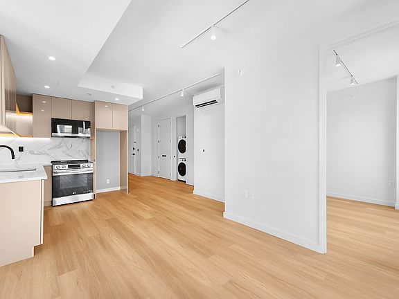 2nd image of 16 West St #223