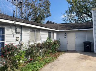 125 3rd St, San Leon, TX 77539