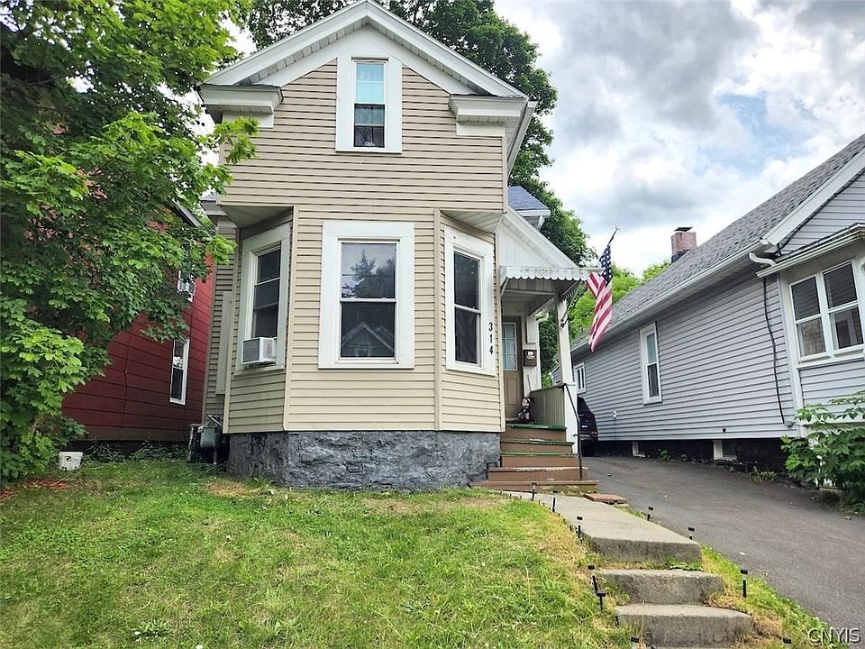 1st image of 314 Robinson St