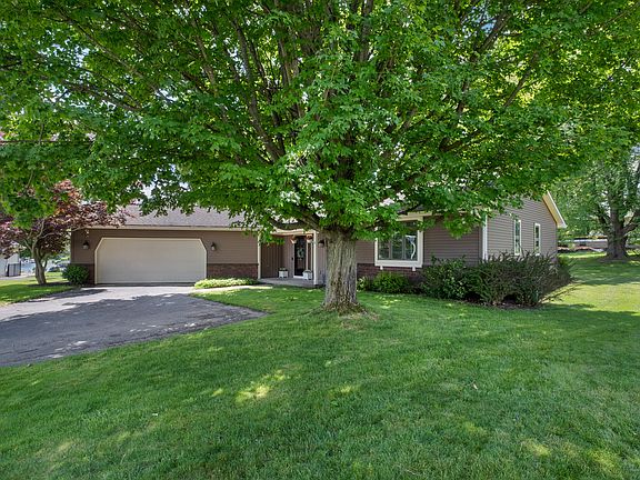 3rd image of 6900 Vista Grande Dr NE