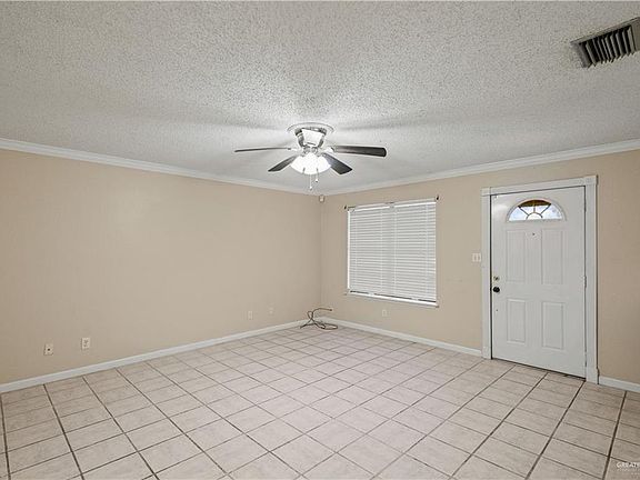 2nd image of 323 Forest Hills Dr #7