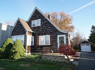 225 Gesner St, Linden, NJ 07036