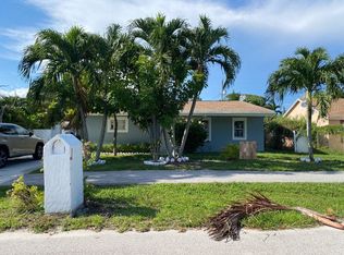 4921 Clinton Blvd, Lake Worth, FL 33463