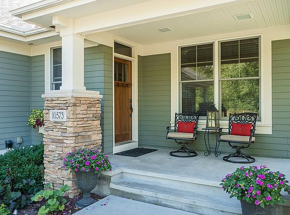 5th image of 10573 Water Lily Ln