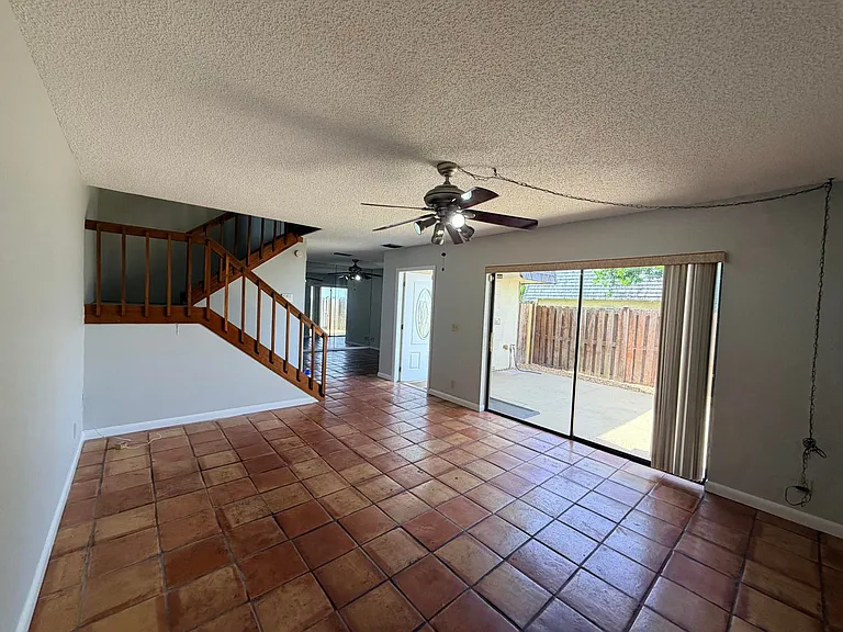 37 Lake Arbor Dr — Photo 13