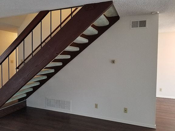 3rd image of 7334 Tooma St #175