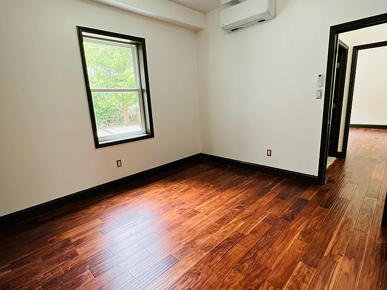 68 Broadway #1 — Photo 17