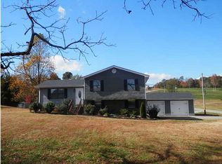 1929 Saunders Rd, Ringgold, GA 30736