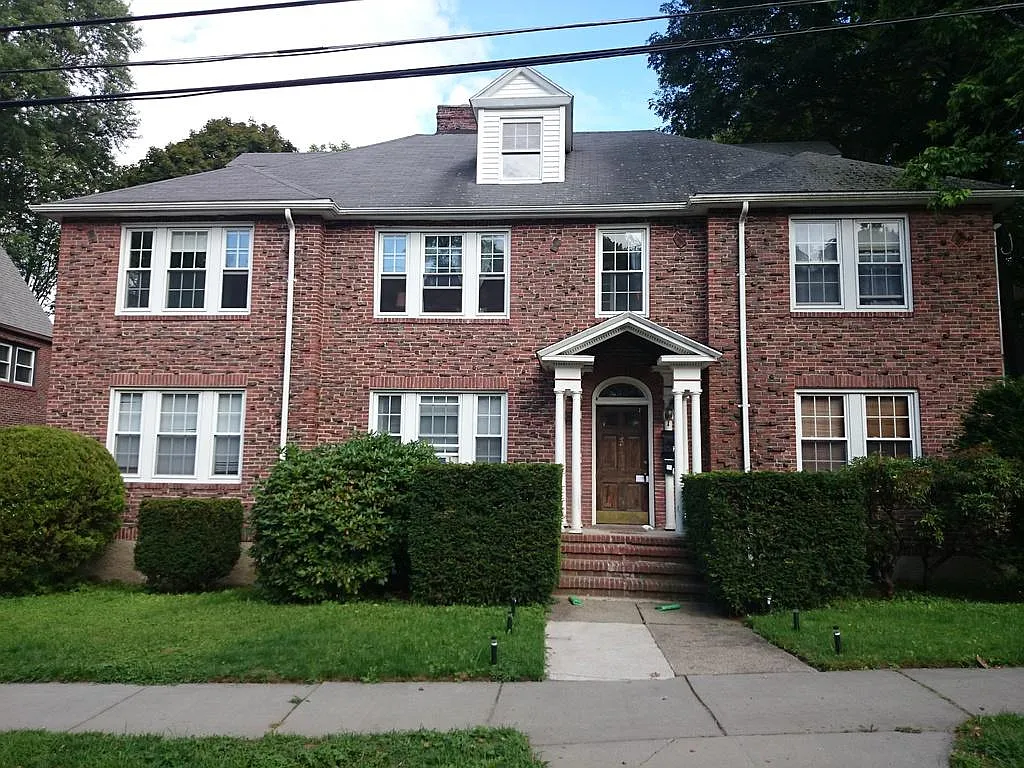 3 bed, 1800 sqft, $4,500 — Photo 4