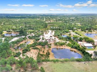 200 Ekhoff Ln, Lake Placid, FL 33852