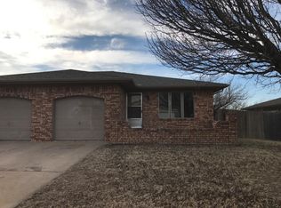 3139 S Pinecrest Ave, Wichita, KS 67210