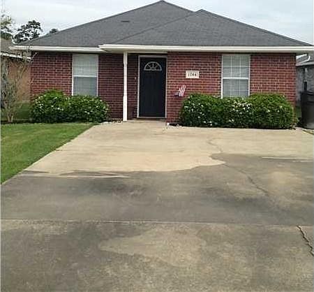 1st image of 1744 N Tallowood Dr