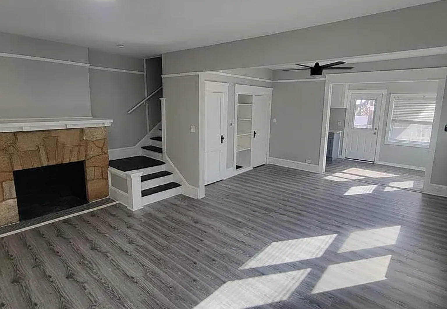 2 bed, 1.5 bath, 1000 sqft, $1,800 — Photo 3