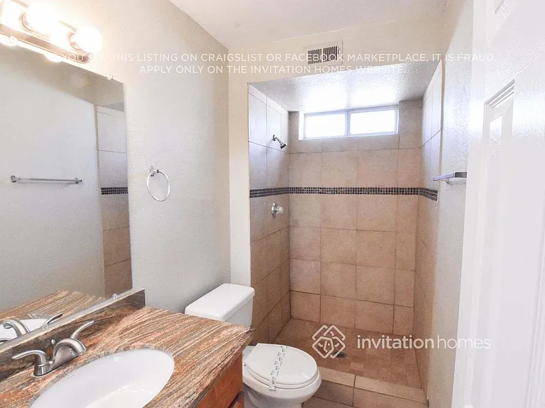 7619 W Devonshire Ave — Photo 7