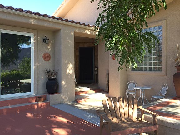 Front Porch/Door