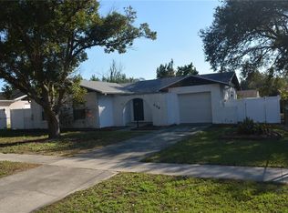 206 W Wheeler Rd, Seffner, FL 33584