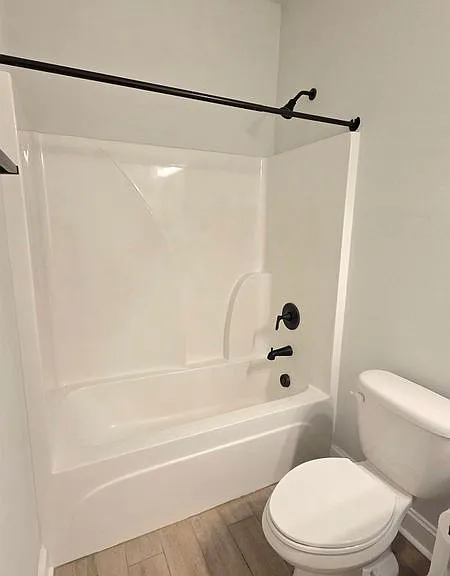 7004 Spring Gardens Dr — Photo 15