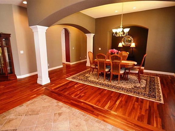 Dining Rm