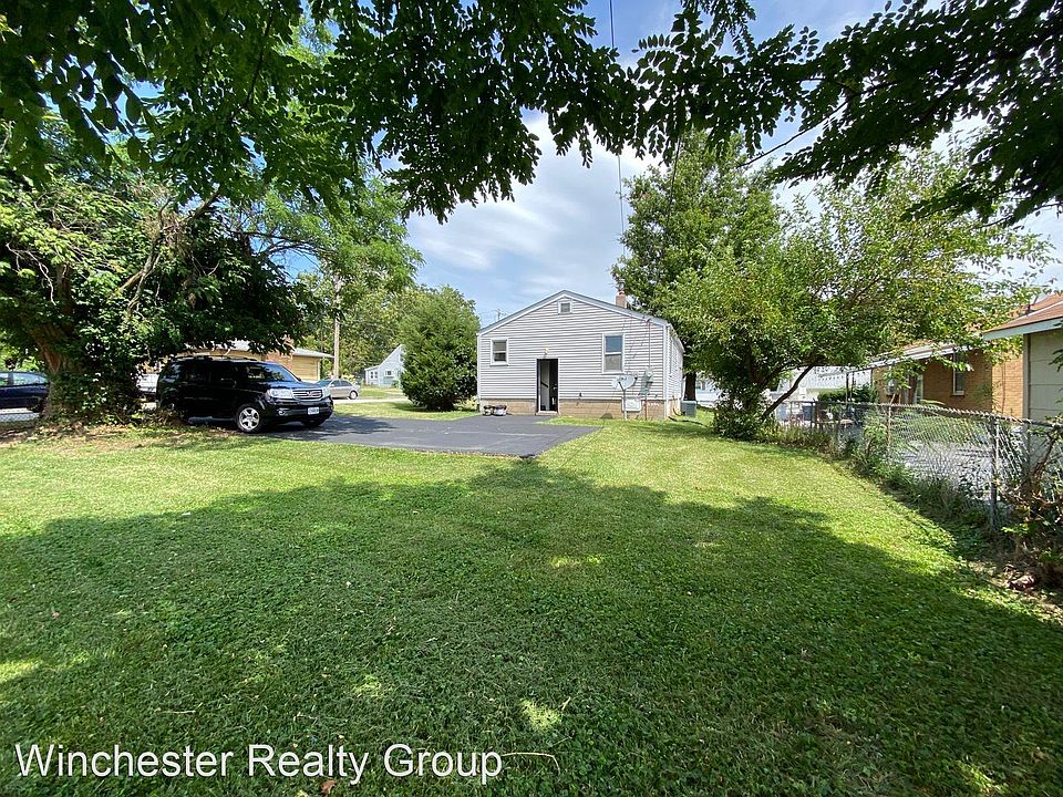 1st image of 9440 Flora Ave