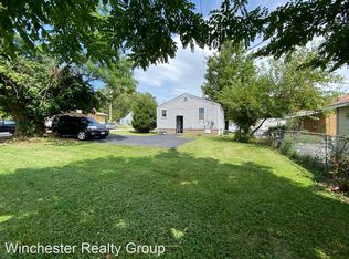 9440 Flora Ave, Saint Louis, MO 63114