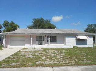 1012 Chelsea Ln, Holiday, FL 34691