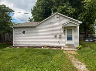 315 W Harrison St, Millstadt, IL