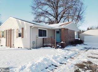 2020 Mason Rd, Burlington, IA 52601