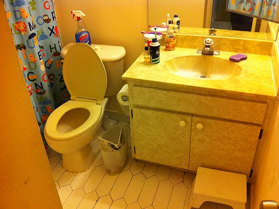 2nd Bathroom