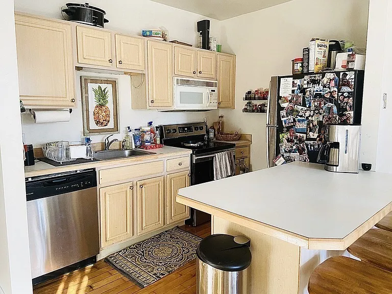 478 Columbus Ave #3 — Photo 2