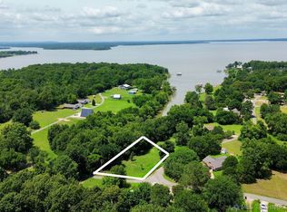 58 W McGill Cir, Eufaula, OK 74432