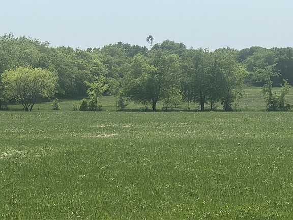 3rd image of 340 Private Road 4512