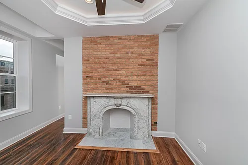 814 Cathedral St Photo 1
