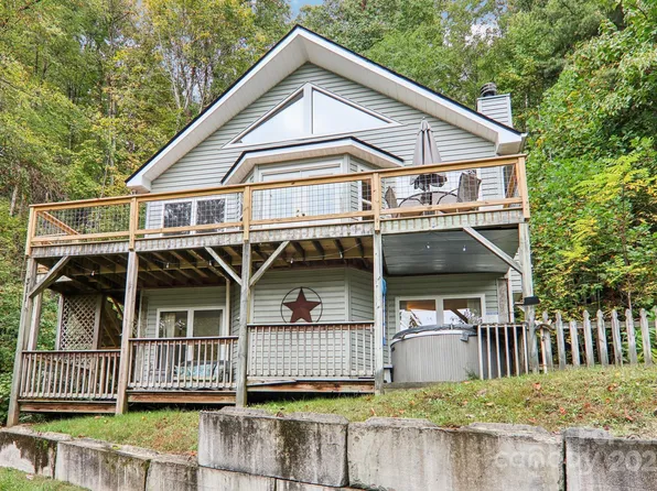 311 Jacks Knob Rd, Weaverville, NC 28787