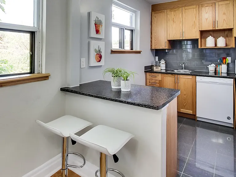 46 Foxden Rd #3 — Photo 51