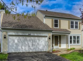 397 Highpoint Curv S, Maplewood, MN 55119