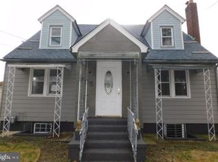 635 E Almond St, Vineland, NJ 08360