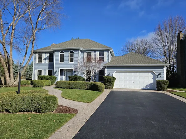 470 Tanglewood Dr, Cary, IL 60013