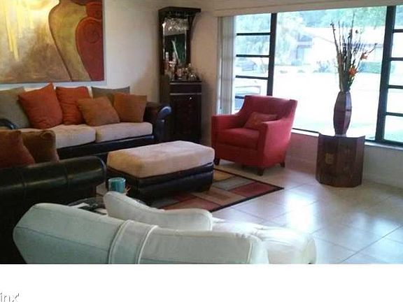 2831-F10034370_401_22